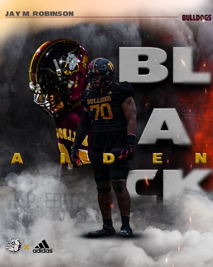 AidenB70's tweet photo. Junior Season Highlight Tape ‼️⬇️

https://t.co/EJX3Ymibyg
56 tackles 
1 Sack
8 TFLS
3.25 GPA

@FBCoachSeidel @1BLancaster @CoachLockDL @JMR_FBRecruits https://t.co/5Eplt4Q9gD