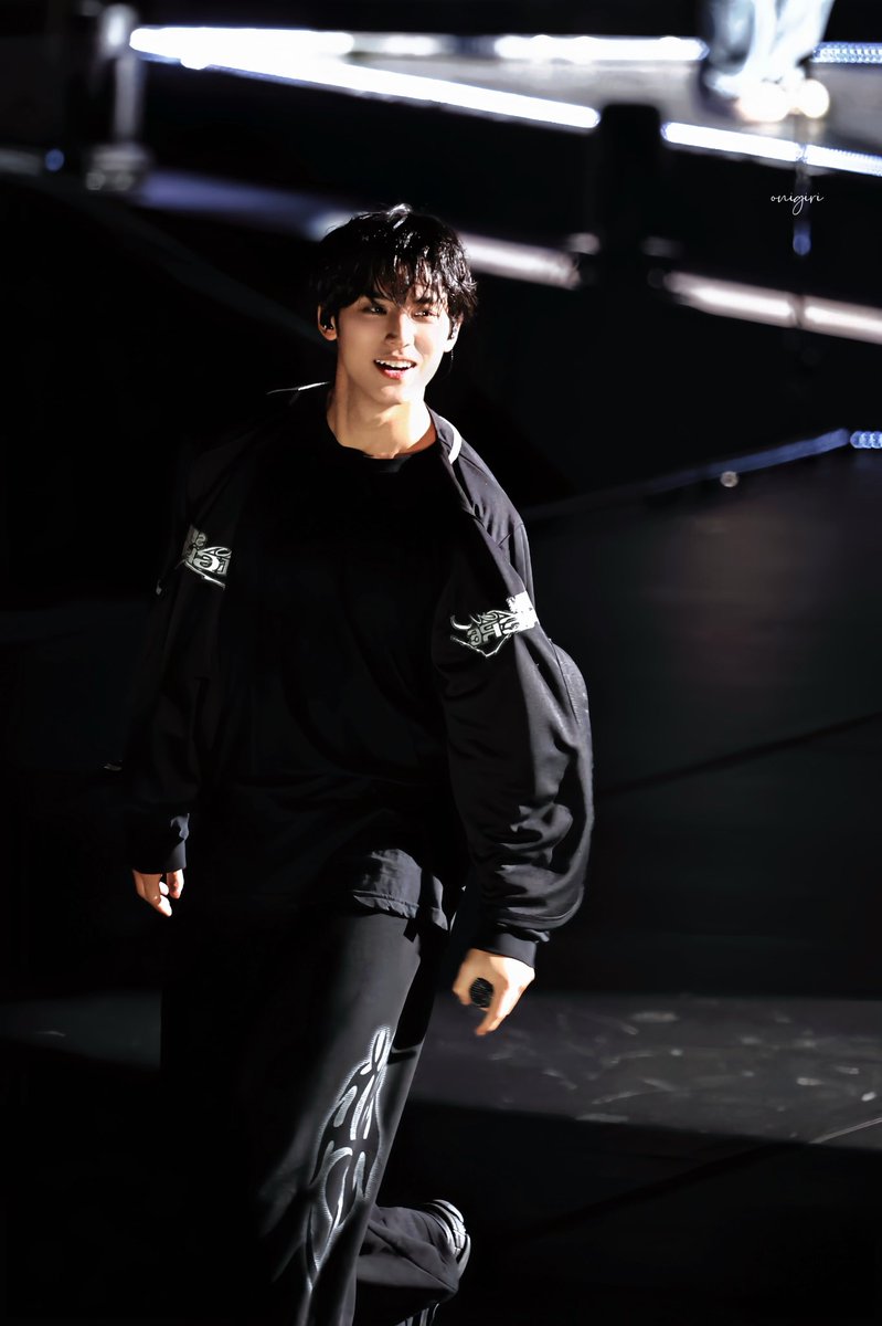 _oni9iri's tweet photo. 241205 東京　D2
#민규 #mingyu  #ミンギュ 
#seventeen #세븐틴 https://t.co/XP3U4ViKNY