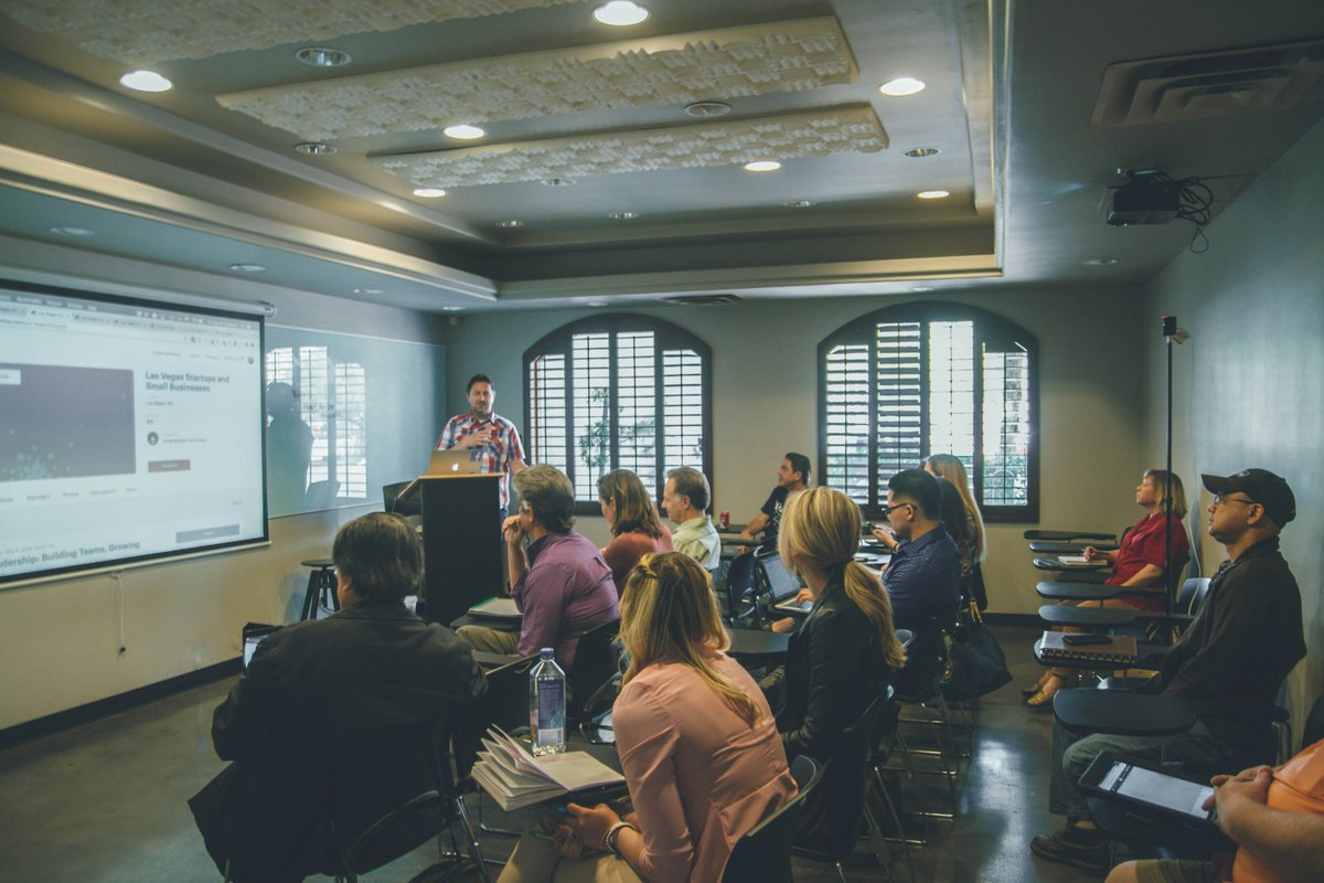 UoM researchers or PGR who works with <a href="/uk_biobank/">UK Biobank</a> data? Submit your abstract for the UoM UK Biobank showcase in January! Lightning talks and poster presentations are available. <a href="/FBMH_UoM/">UoM Biology, Medicine and Health</a> <a href="/PhDSoSS/">UoM SoSS PhD</a> <a href="/uomsoss/">UoM School of Social Sciences</a> 
research-it.manchester.ac.uk/events/uom-ukb…