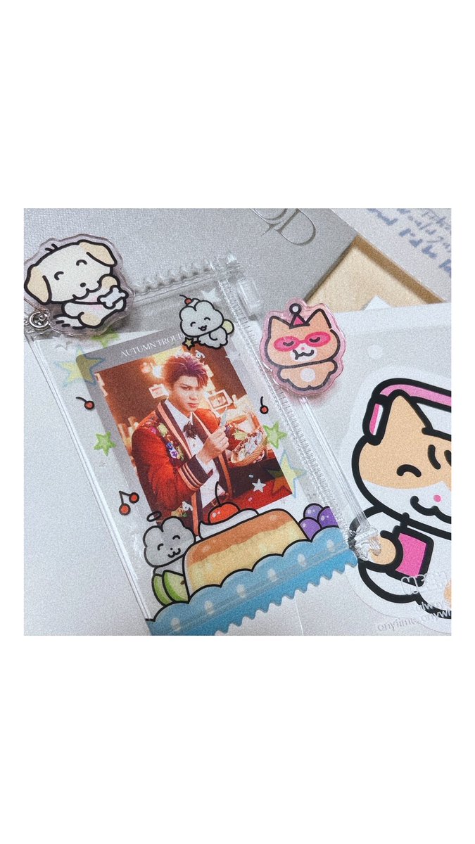 𝐿𝑂𝑉𝐸𝐿𝑌