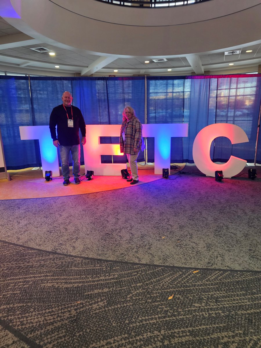 Rhonda Roysden tweet media