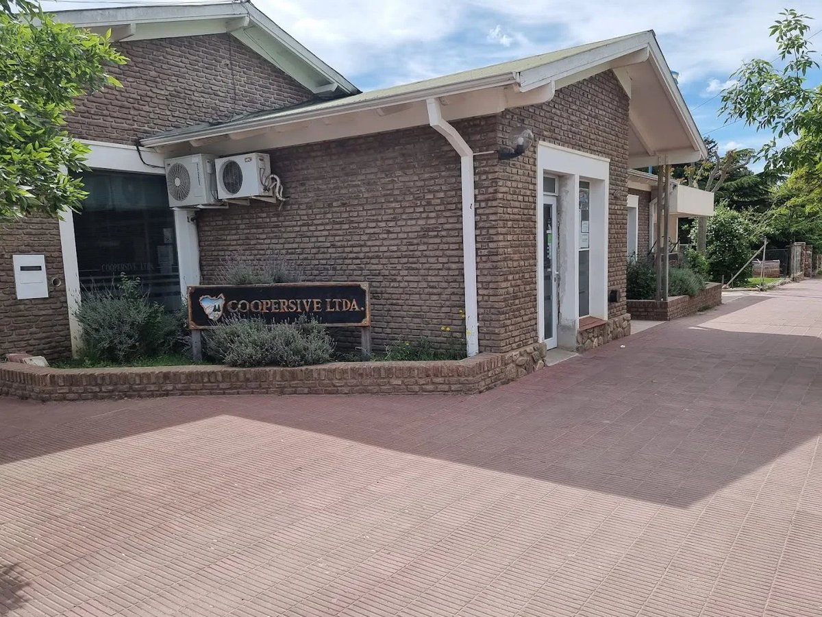 FrenteaCano's tweet image. La cooperativa eléctrica de Sierra de la Ventana vuelve a alertar sobre intentos de estafas.
frenteacano.com.ar/la-cooperativa…