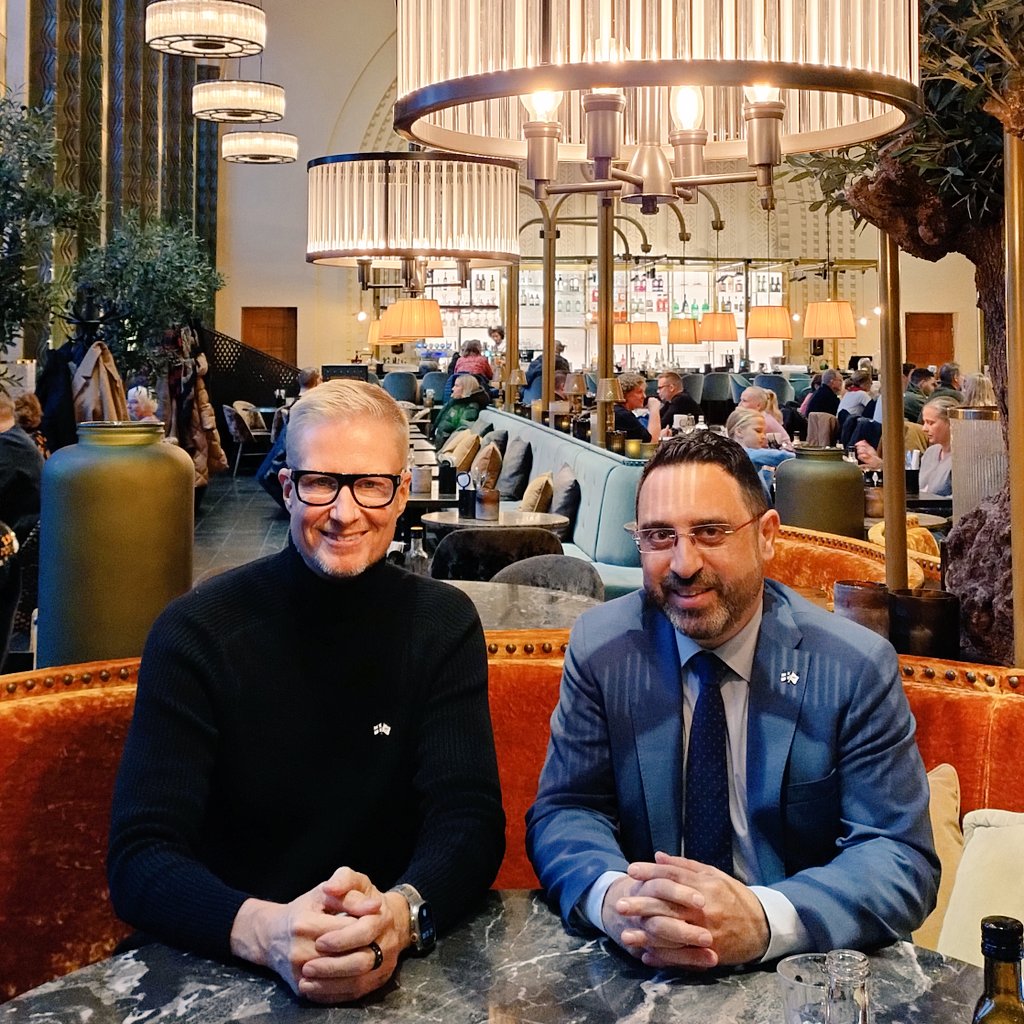 Demetris_Samuel's tweet photo. Very interesting discussions over lunch with Y.t. @Kivisaari, President & CEO @VisitOuluFI. Fascinating to realise how similar (sometimes inversely so) challenges for the #tourism industry in #Cyprus and in the #Oulu region are, despite the geographical distance and differences in climate. #Sustainability is key for the future of the industry. Oulu will make a fantastic European Capital of Culture in 2026! Best of luck with preparations to Y.t. and everyone else involved!✌️
@Oulu2026offici