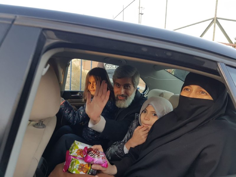 kuytulhoca's tweet photo. TARİHTE BUGÜN | 5 Aralık 2019 

30 Ocak 2018 günü evine yapılan şafak operasyonuyla tutuklanan Alparslan Kuytul Hocaefendi, 312 günü tecrit olmak üzere 2 yıllık haksız tutukluluk sürecinin ardından 5 Aralık 2019'da tahliye edilmişti.

#YargıEliyleZulüm
#Unutturmayacağız https://t.co/sTKK9phaSV