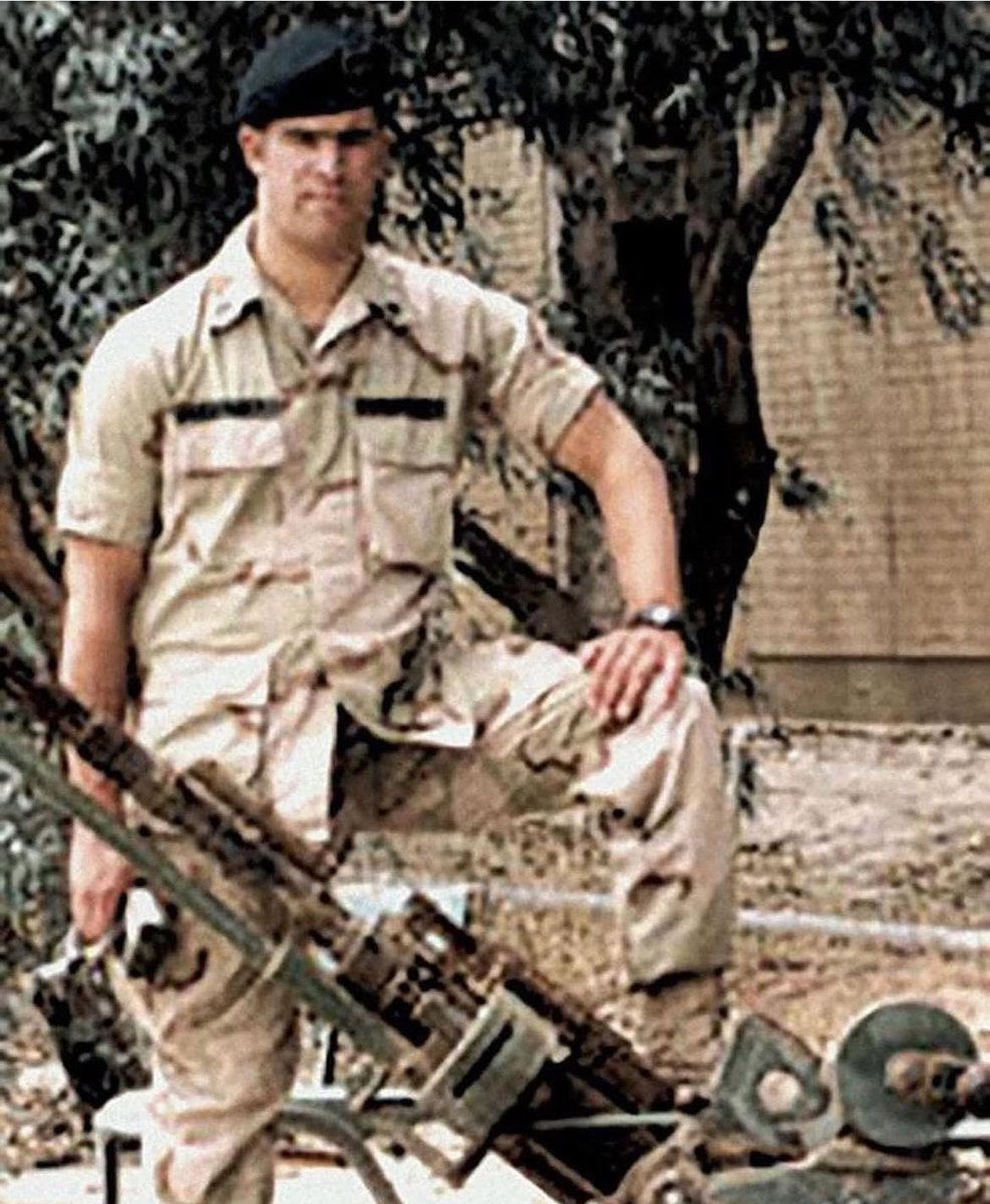 op_hawkeye's tweet photo. 12.5.2001 ~ SFC Daniel Petithory 🇺🇸

#OpHawkeyeRemembers #DanielPetithory #5thSFG #ODA574 #TaskForceDagger #SilverStar #PurpleHeart #DeOppressoLiber

📜 https://t.co/IVNLLdwS5P
📜 https://t.co/z1ALLCmOYP
📰 https://t.co/kmdEmXY97B
📰 https://t.co/kMUgT9uIaG https://t.co/oA9a0Wp5M2