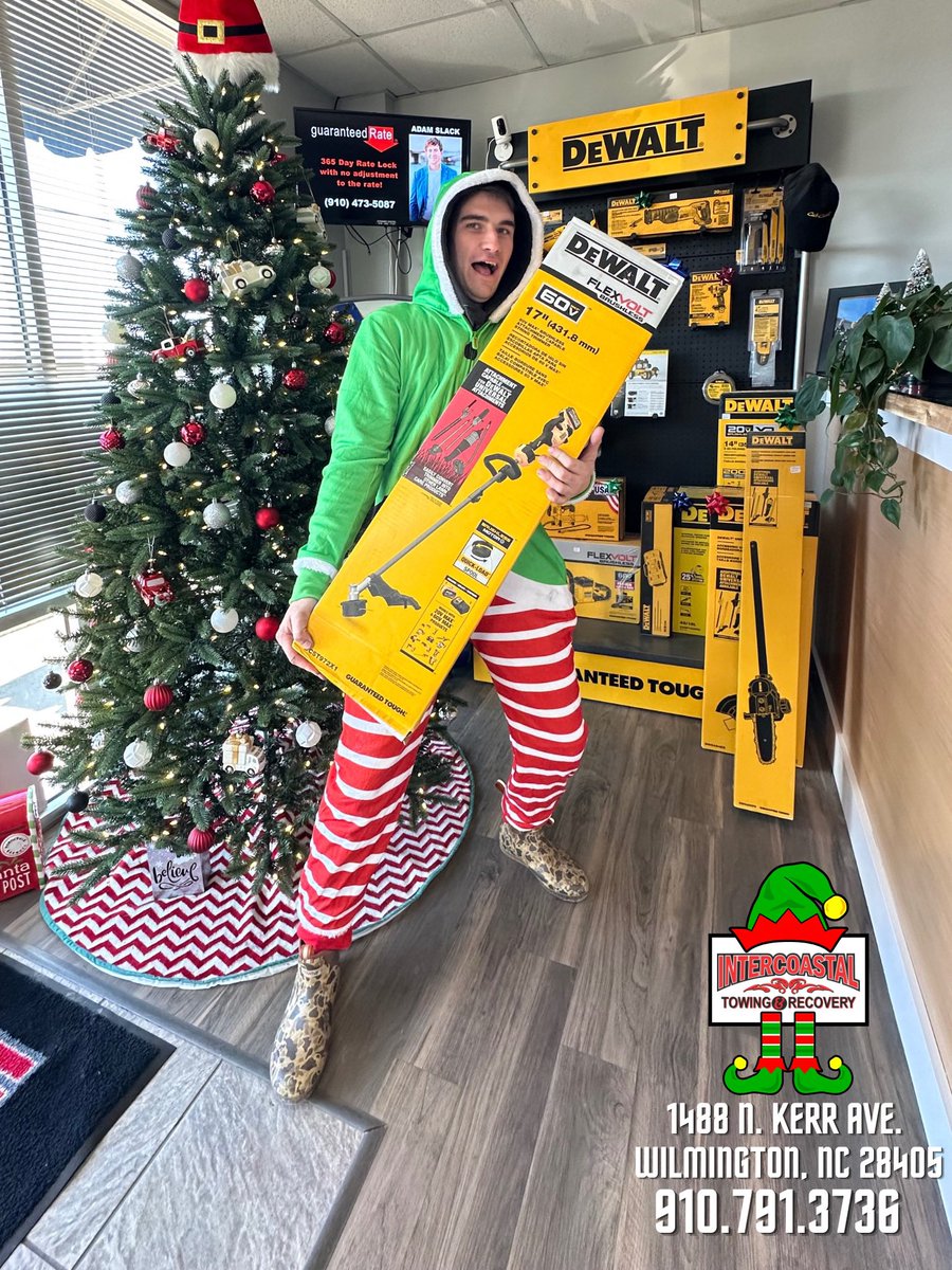 ITR_TOWING's tweet photo. 🎄🎅 Look who’s working overtime this holiday season! 🎅🎄
The Intercoastal Towing &amp; Recovery Elf on the Shelf!

#DewaltTools #wilmingtonnctowing #towcompanynearme #ilm #intercoastaltowingandrecovery https://t.co/ISLopiRw6e