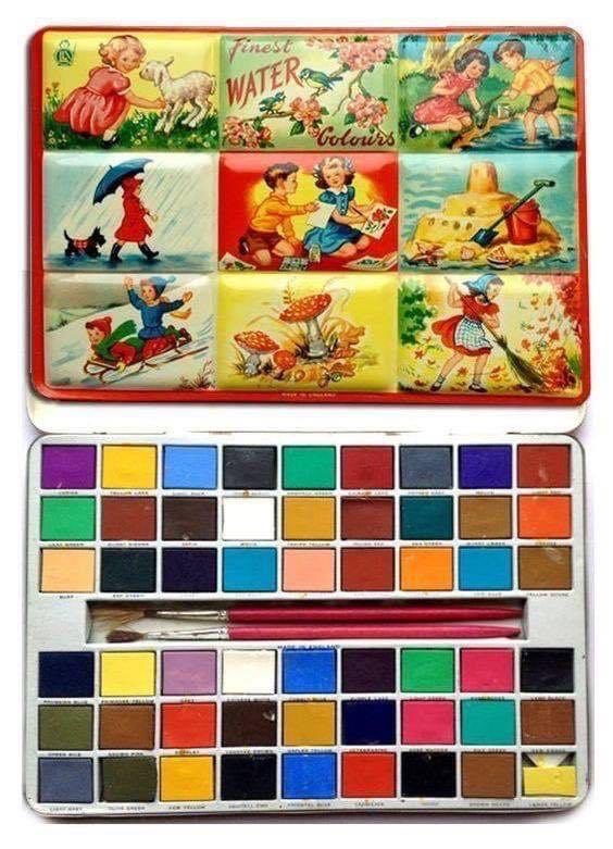 JackieMeek6's tweet photo. Who remembers spending a lot of time painting as a kid with paint boxes like this one ???👇#Memories #BackInTheDay https://t.co/7MPS2MxYmw