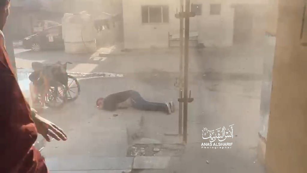 Marchfoward's tweet photo. TERKINI 

HOSPITAL KAMAL ADWAN DI GAZA DISERANG OLEH ISRAEL 

LAPORAN AWAL ADA YANG GUGUR https://t.co/Mxl2byskTJ