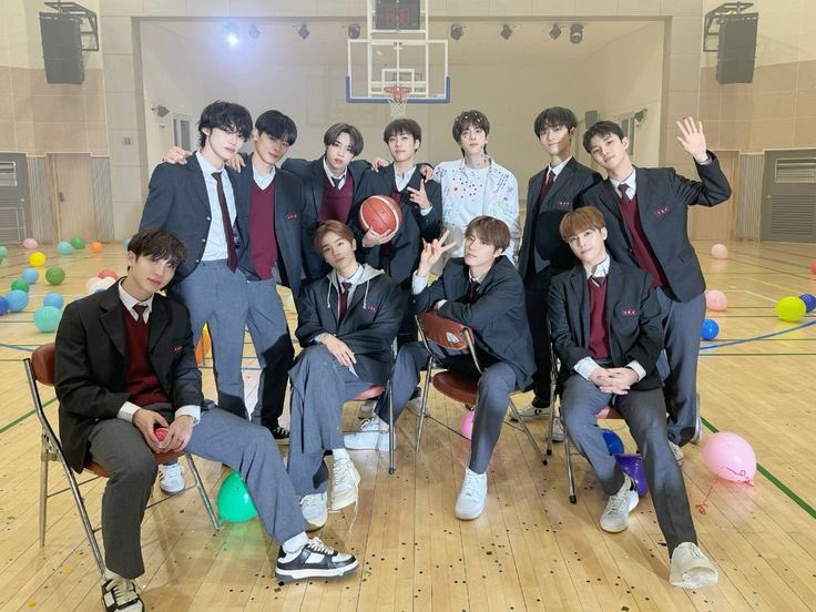 jusunmania's tweet photo. ALWAYS REMEMBER, DEOBIS LOVE THE BOYZ🥺🤍 https://t.co/lzLGruAVG3