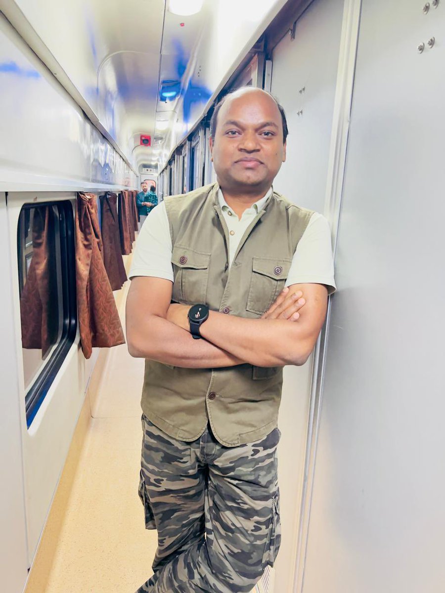devIRPS's tweet image. &quot;Chugging along! There&apos;s something about train travel that sparks my sense of adventure. Where will the journey take me next? #traintravel #travel #adventure&quot;#devirps#Indian railways #CPRO