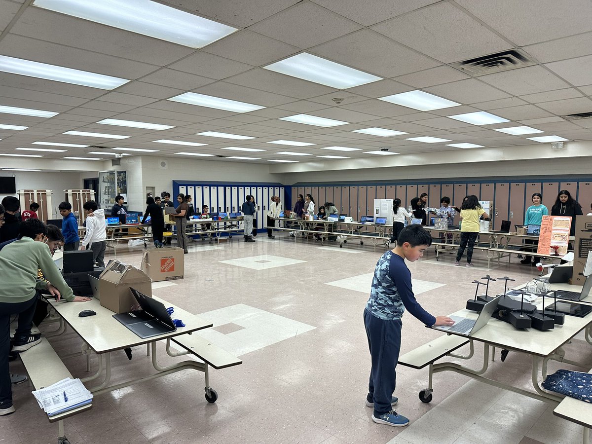 Amanda Rose tweet media