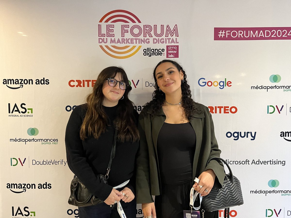 MedinaKone's tweet photo. Les étudiants de l'école du numérique @IIMparis participent et assistent au Forum du marketing digital 
#forumad #forumad2024 #iimparis #ia #ecommerce #marketingdigital #retail #commerce https://t.co/ya3jBp0RoS