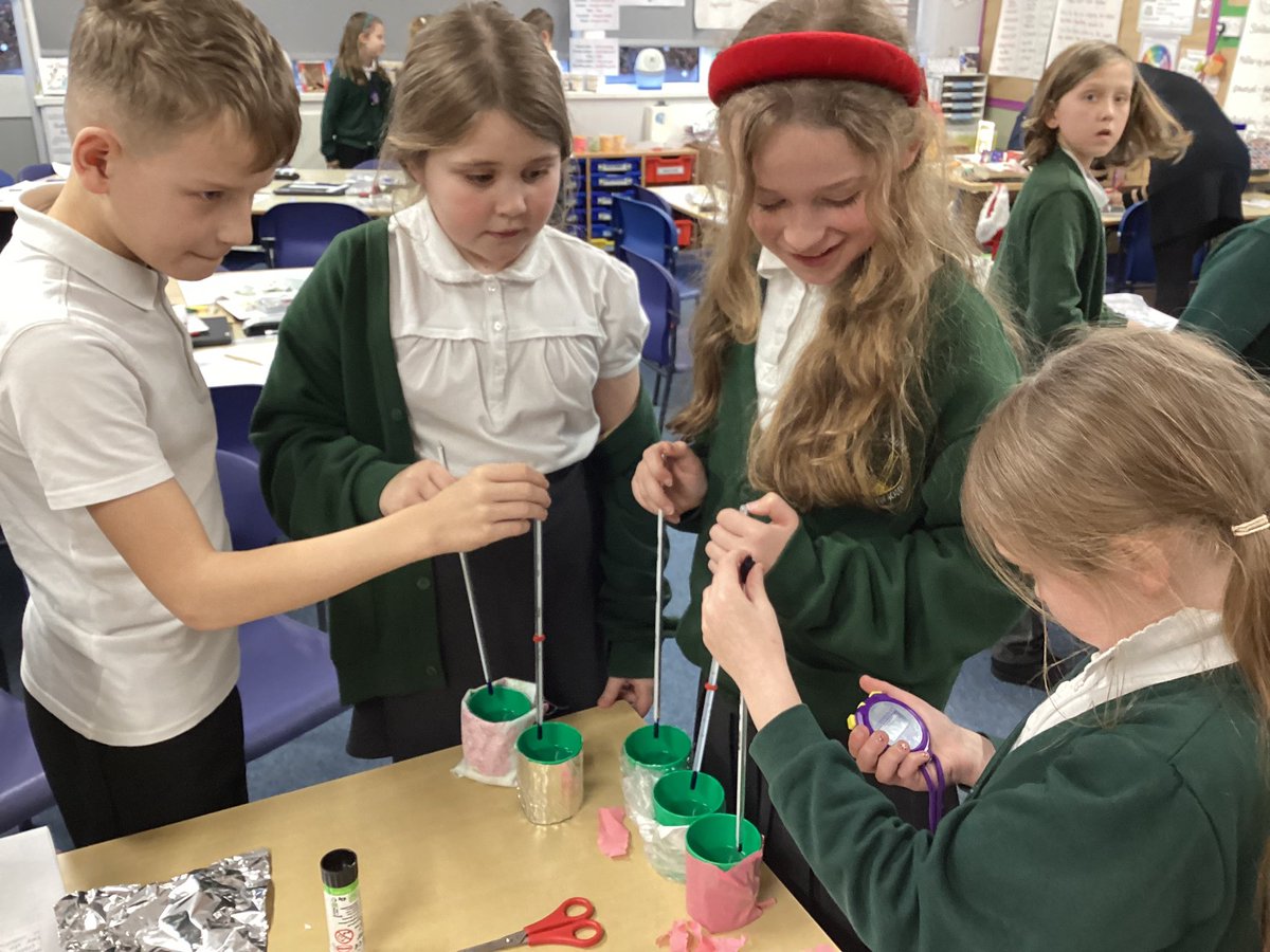 allsaintsfed's tweet photo. 5J (Team USA🇺🇸) received a letter from Carla at C. Ups Cups to ask the children to test materials for their new range of insulated teacher cups! They had to use hot water, thermometers and difference materials to test which would be the best insulator! #ASFScience https://t.co/utHYxm0F3v