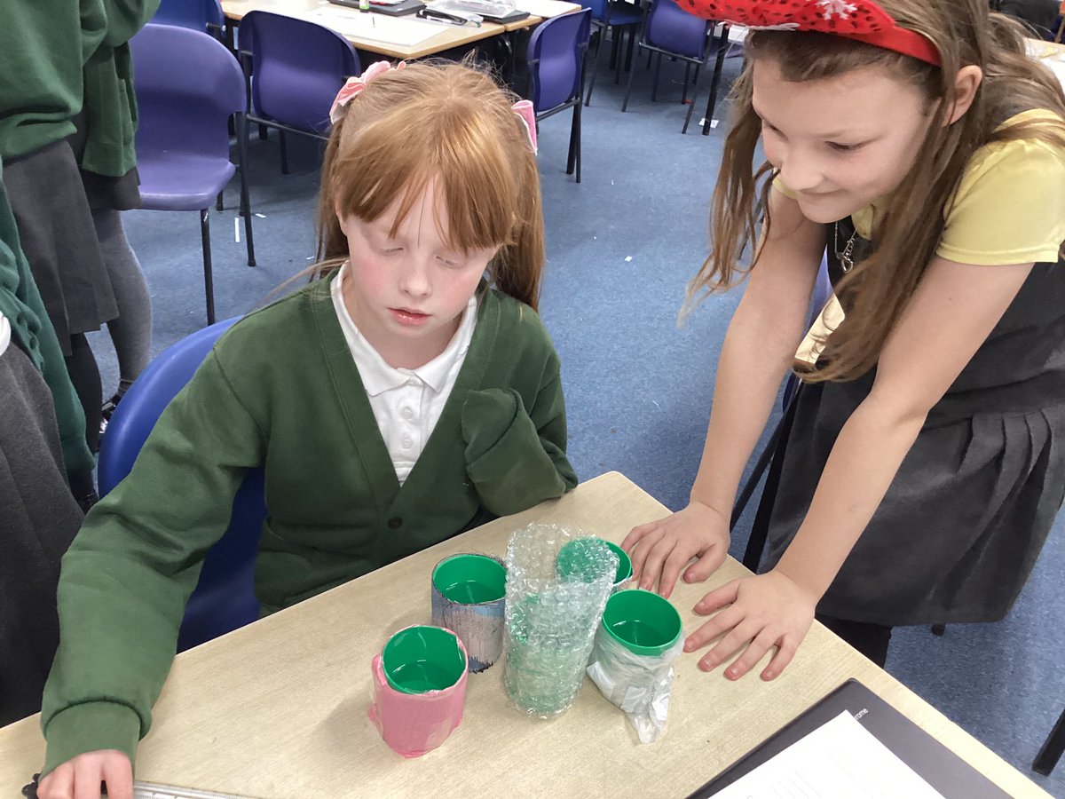 allsaintsfed's tweet photo. 5J (Team USA🇺🇸) received a letter from Carla at C. Ups Cups to ask the children to test materials for their new range of insulated teacher cups! They had to use hot water, thermometers and difference materials to test which would be the best insulator! #ASFScience https://t.co/utHYxm0F3v