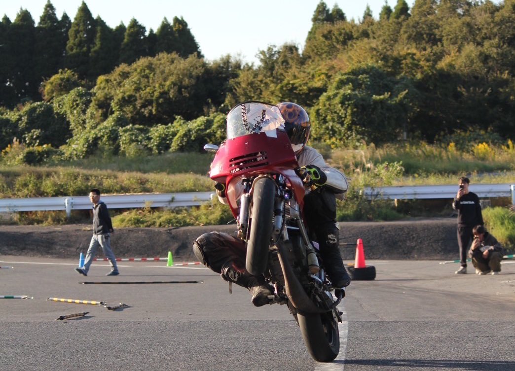 dueo_racing's tweet photo. これやりたすぎる https://t.co/nWC0s9miOo