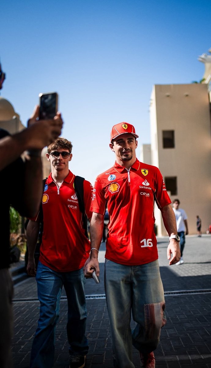 george's interviews: fuck max
max's interviews: fuck george
lando's interviews: they should keep fighting

the charles subplot: i love my brother, im so happy!!!!!