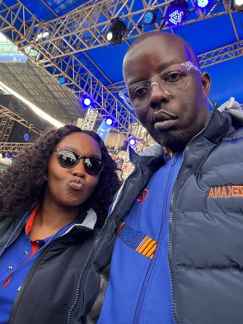 AokoOtieno_'s tweet photo. Today I want to apologize to this Young Man, Raila Jnr 

I abhor his father and for that, I bear no remorse. Raila ni mefi ya mudhokoi na uji wa wimbi 

Jnr has however, inadvertently, caught an avalanche of stray bullets from me,

Yet everytime Gafment comes for me, hanyamazi

"Aoko talks shit, but freedom of expression bla bla. Release Aoko!"

Juzi Joho ametupanulia kundu, Jnr was like..."Nuh, wacheni social media watu waji express!"

Ata Gaitho hutusi babake kuniliko, yet he stood for him 

Raila (allegedly) has four kids. 

Fidel was not his son. Hiyo hata muniuwe, that's my truth to the grave. 

He used to call Fidel, "wuod Nyar Gem." Ask those who know, in fact at 41, a multi-millionaire, Fidel had no home in Siaya 

He was buried as an uncircumcised boy (child)

He used to confide deeply in Ruth, that walking conglomeration of Diabetes, arthritis, obesity and addiction he calls Aunty 

Ruth told him -"Many Nyar Luo inyuol go chieng nerit kari"... Get a Luo girl uzae na yeye

That he did. Fidel got TWINS by a Luo woman. Secretly, watu walijua after his death 

Fidel felt that he bore a humongous name with zero sense of identity. 

Persistent theories is that Raila sacrificed him b'coz he wasn't his blood 

When Fidel died, Raila locked himself for hours with corpse in his room 

Was it to raise bwana ya Lwam from the dead or to cage his spirit ndio Fidel asi haunt yeye? 

Others claim his political enemies did it to kill Raila politically 

Could be true. If Fidel Odinga, who loved guns and cocaine, was alive, would we be listening to that Fugly, bisexual fool called Shaolin? 

Nakuja pole pole on why out of Raila's kids, I am beginning to like junior 

Si we've analysed Fidel? We are coming to Rosemary 

Stay with me...let me sip jus