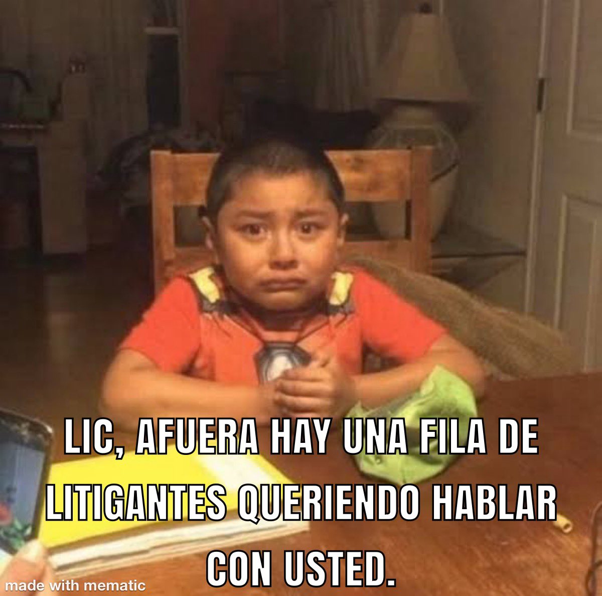 El primer día de trabajo del Juez de Distrito de ocasión.