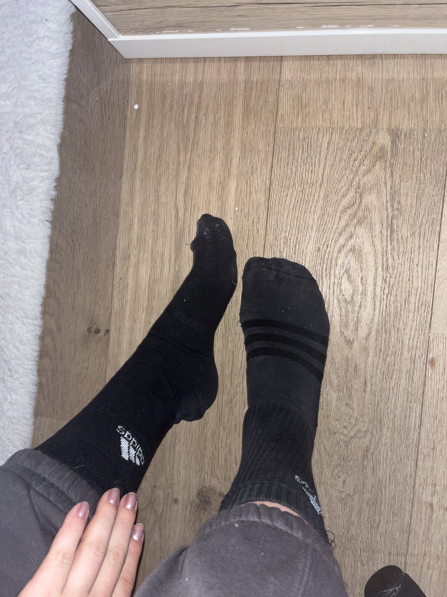 goddess_ani's tweet photo. Euer Albtraum ist wieder back, um euch alle abzuzocken🤭 DMs are open, betas

Findom footfetish feetfetish socks sockfetish goddess https://t.co/iu1DlGwUuh