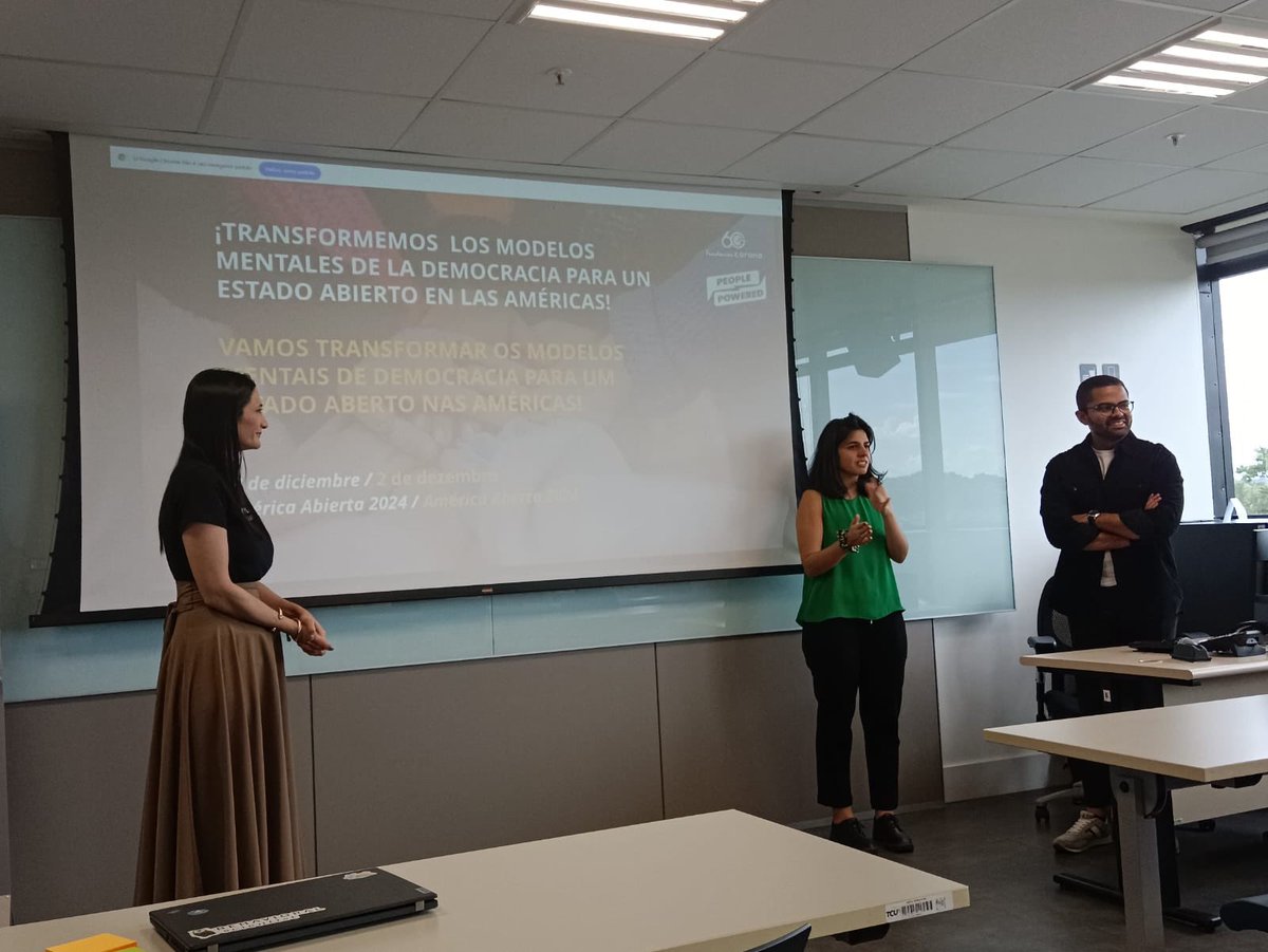 Estamos en #AmericaAbierta hablando de Gobierno Abierto, Inteligencia Artificial y Datos 📊 

¡Latinoamérica unida potenciando el trabajo desde las diferentes organizaciones! 🤓

#ConDatos
#AmericaAbierta