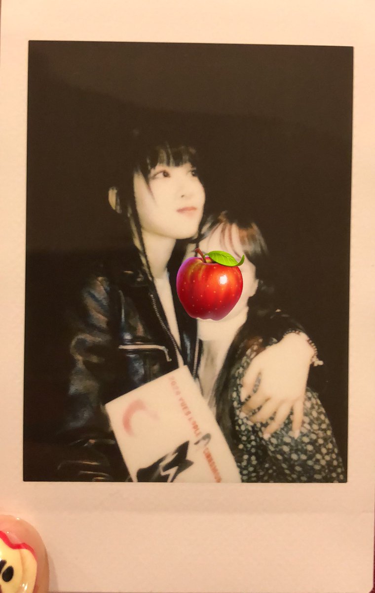jilli 🍎 tweet media