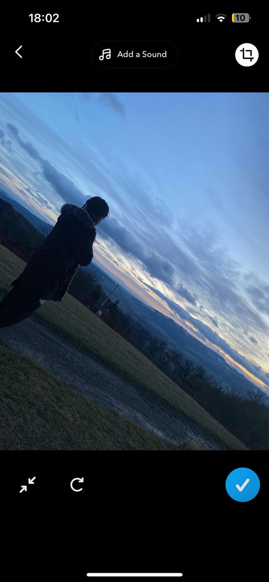 rayblxnco's tweet photo. I once climbed a mountain in Czech Republic while drinking whine with a chick 

Got to the top to get this view 

I recommend https://t.co/NWne2n1paE