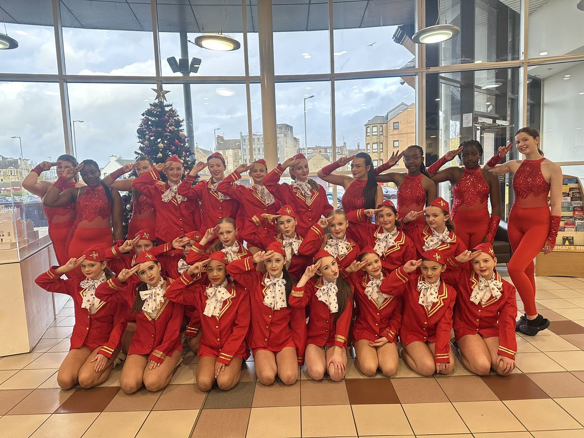 MissHesford_PE's tweet photo. Well done to our girls today GymFest. We loved your performance ✈️ 🫶🏻 @StAndrewsRC_PE @StAndrewsRCSec @PEPASSGlasgow https://t.co/cNIMVkqlx2