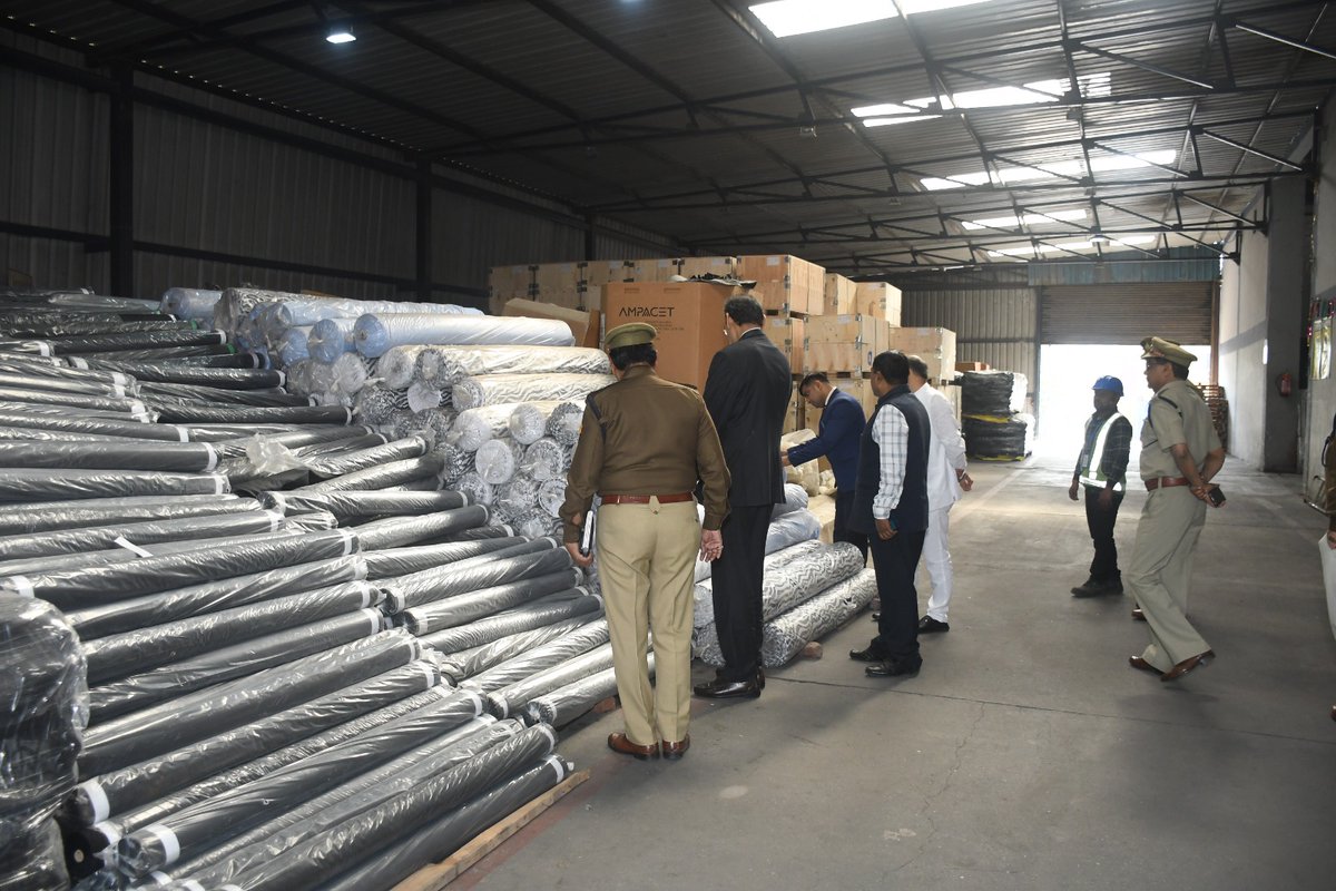 Lucknow Customs (Prev) Commissionerate tweet media