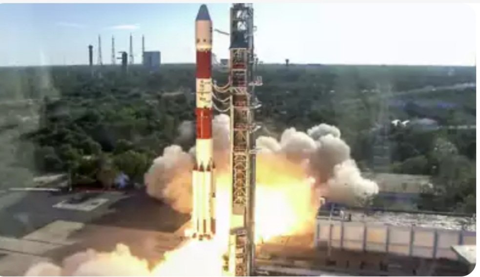 AkBeastX24's tweet photo. The pair will line up precisely with the sun 150 m  apart so that one casts a precisely controlled shadow onto the other ESA
#RahulSorosEkHain 
#Pushpa2TheRule 
#Proba3 
#ToPunhaAala 
#T20HeroesKaJalwa 
#happybirthdayShikharDhawan 
#RightSideofHistory 
#Pushpa2TheRulereview https://t.co/GJXANiwCOp