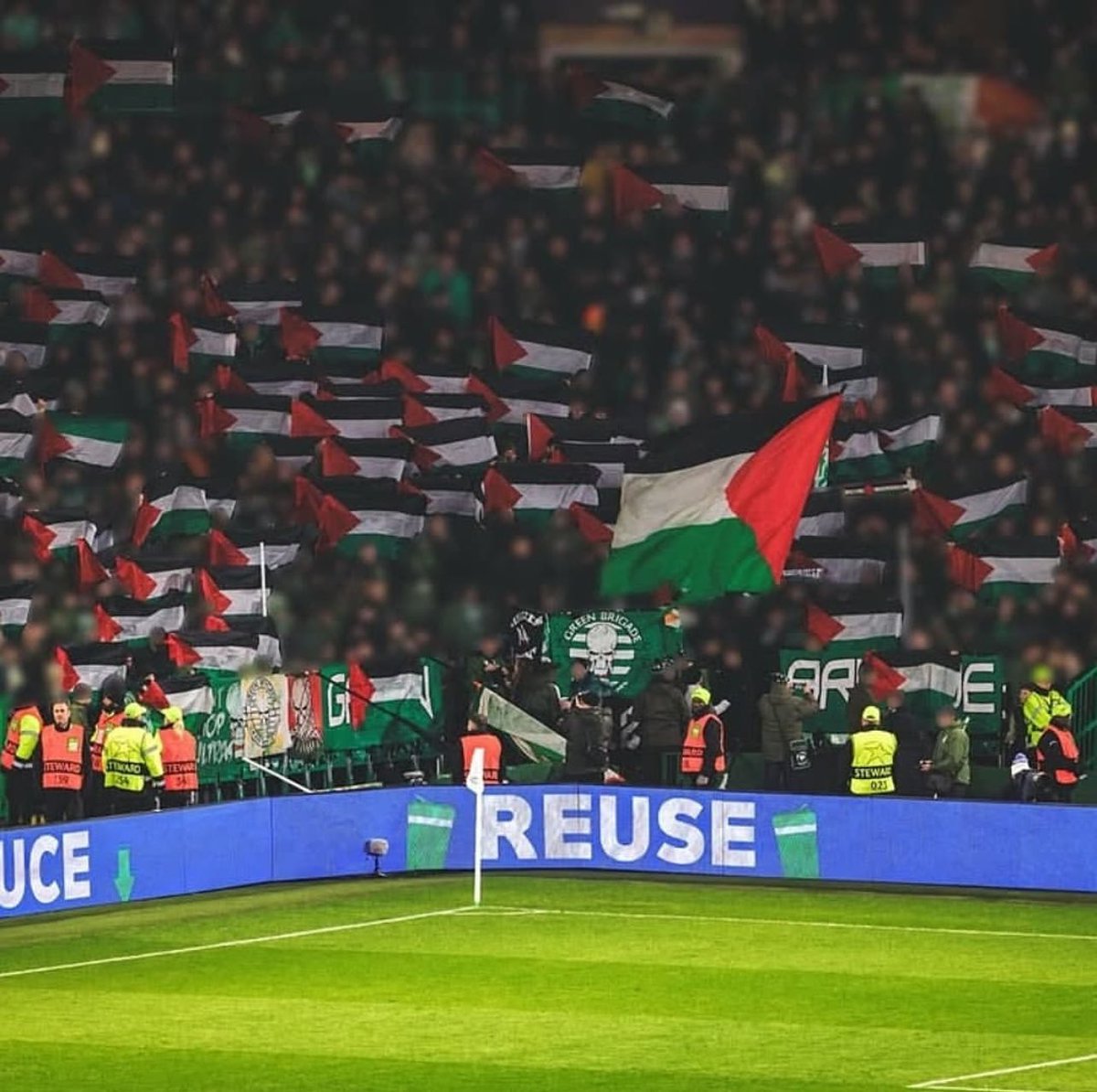leylahamed's tweet photo. As always, @CelticFC Green Brigade fans showed their unwavering support for Palestine — defying every attempt to silence them.

They also included a message to UEFA, the governing body of football in Europe that continues to turn a blind eye to the suffering of Palestinians. https://t.co/Bl30pUb5Uq