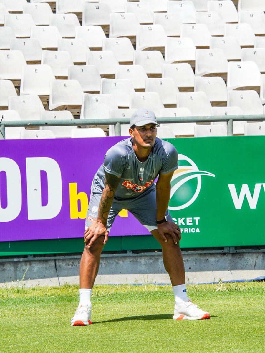 WP_Blitz's tweet photo. ⚡️Hard work mode ⚡️👌🔥💙

#westernprovince #WSBNewlands #WSBWP🧡 #BoysInBlue💙#WPCricket #4DaySeries https://t.co/UQX0PINPCp