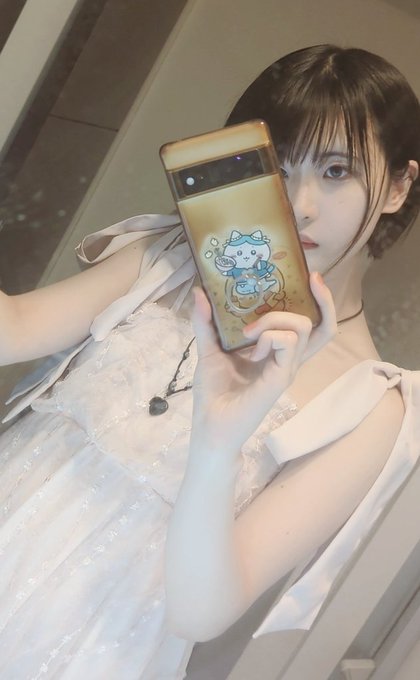 めずらしくピンク中に着てた 