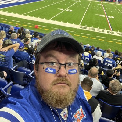 KristophC's tweet photo. #NewProfilePic https://t.co/KKZTXrLVHq