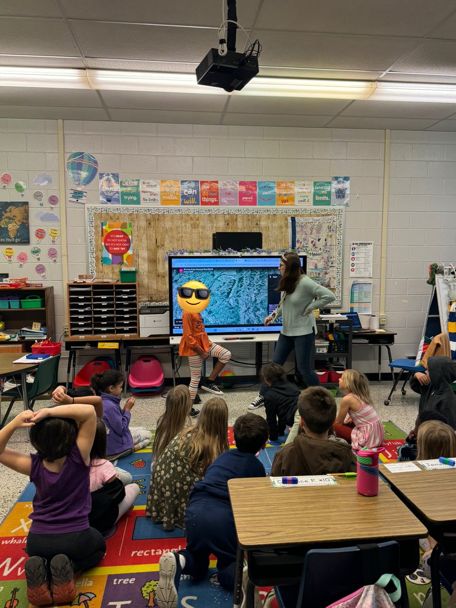 Kelly Mitchell tweet media