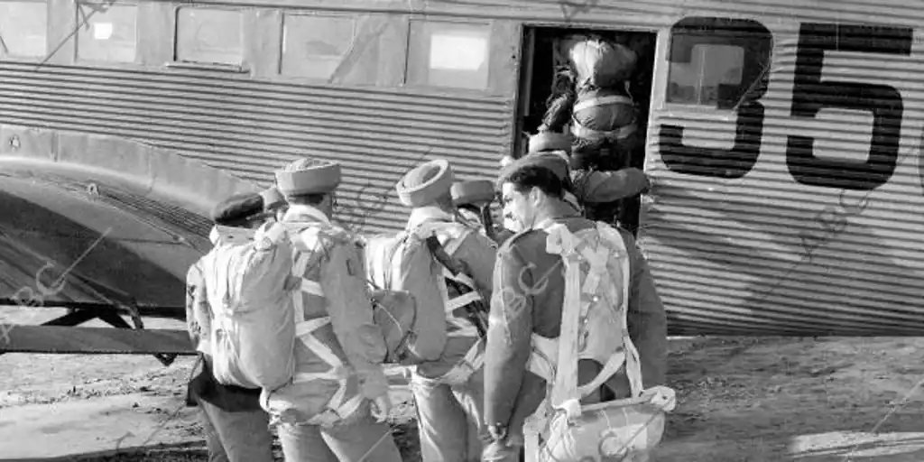 PlataformaMill1's tweet photo. Por su parte, los #legionarios de la VI Bandera que desde el día 1 diciembre tomaron contacto con el enemigo en las estribaciones del #Coraima no se habían detenido un momento para descansar, sin tregua, recibiendo el día 6 la orden de trasladarse a Tiugsá. https://t.co/AG9Nn0HNSK