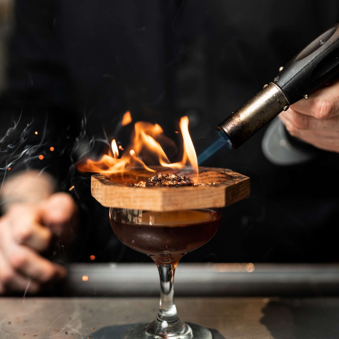 Raise a glass to #RepealDay! Celebrate the end of Prohibition w/ $7 select #craftcocktails and catch all the TNF action on our big screens. Sounds like the perfect Thursday to us 🥃 🏈 #alehousecolumbia #hocomd #columbiamd #explorehocomd #howardcounty #howardcountymd #drinklocal