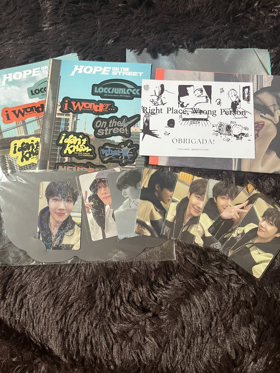ctieyoonie's tweet image. 💌Feedback positivo para a @morekstore que enviou todas as minhas coisas muito bem embalada! Foram compras tranquilas, More foi super compreensiva comigo e sempre com uma comunicação assertiva. Obrigada por esse super mail, Lala! 💜💜💜💜