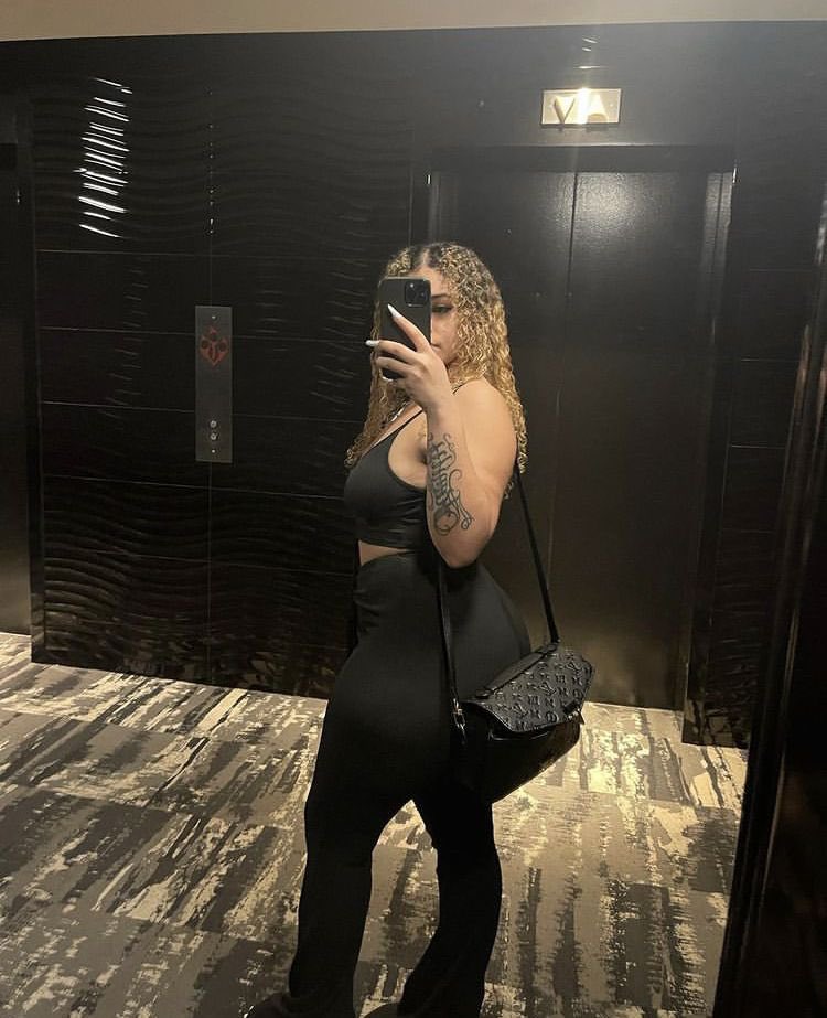 Mandy Danielle 🥵💫 tweet media