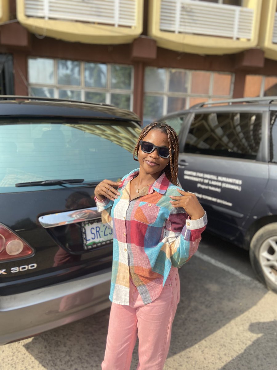 Small_Pinne's tweet image. I’m still gon’ look pretty regardless of whatever final year is throwing at me 🌸