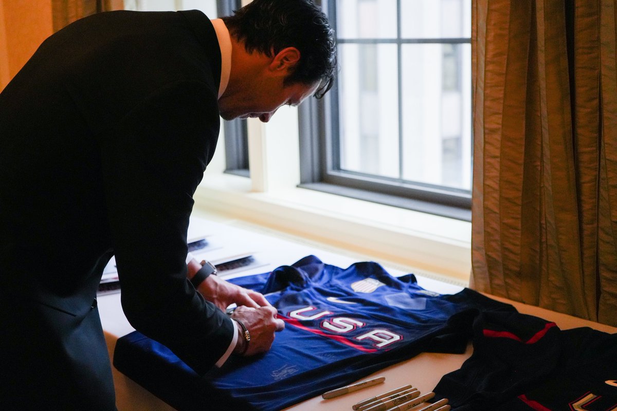 USHL's tweet photo. Congratulations to @FargoForce Minority Owner and Director of Player Development, Matt Cullen, on formally being inducted into the #USHHOF last night in Pittsburgh!

#USHL | @usahockey https://t.co/9oSIuGrfrf
