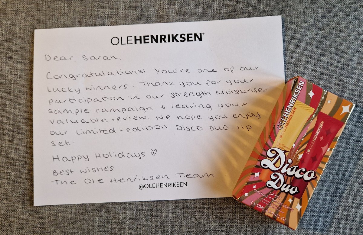 OrkneySarah's tweet photo. A lovely surprise in the post. What a fab team @OleHenriksen - thank you! ❤️🎅🏻 https://t.co/18G3wuztEc