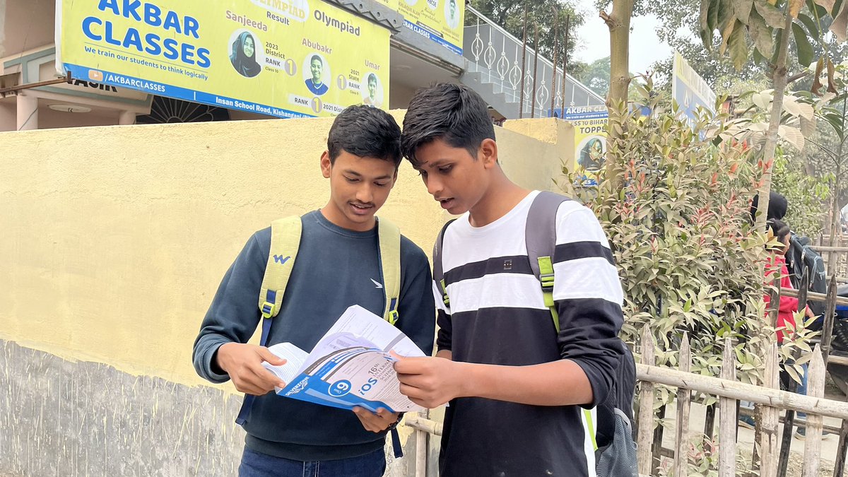 AkbarClasses's tweet image. 🌟 SilverZone iOS 2024-25 Successfully Conducted! 🌟

AKBAR CLASSES hosted the iOS Level 1 Exam today, 5th Dec 2024. Proud of our students’ passion for science and problem-solving! Best wishes for the results! 👏

#SilverZoneiOS2024 #AKBARCLASSES #ThinkLogically