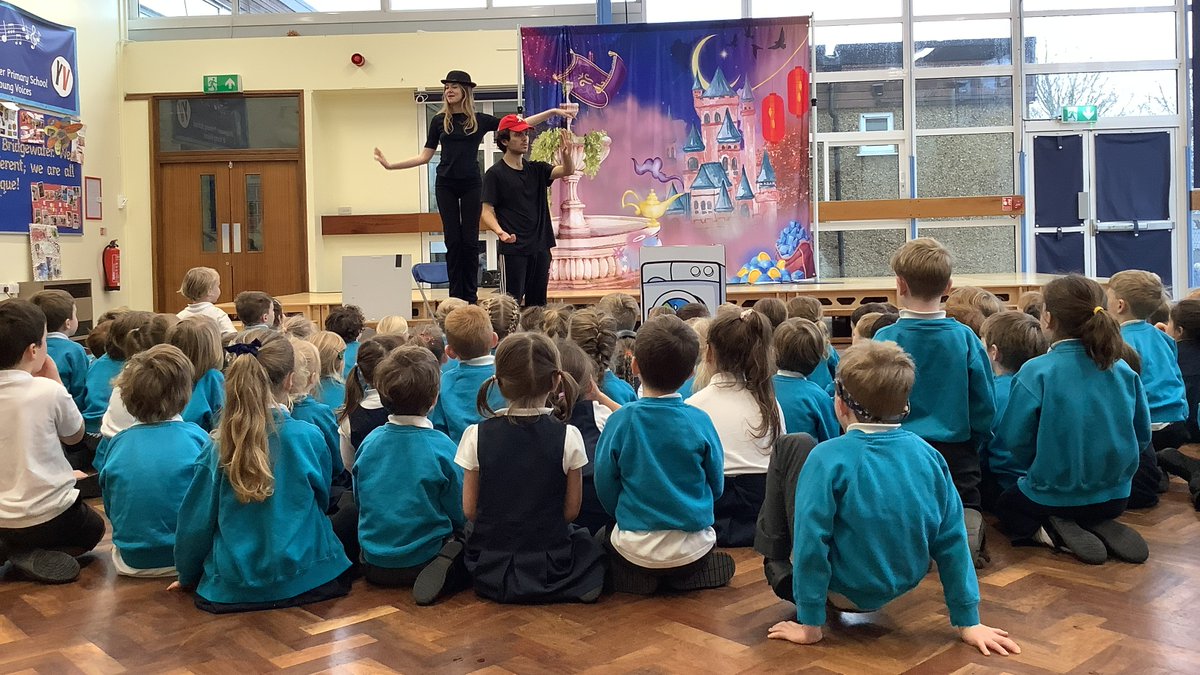 A huge thank you to <a href="/Stage_Ed/">Stage-ed</a> for the brilliant performances of Aladdin today in school. The children have been so excited and very engaged!