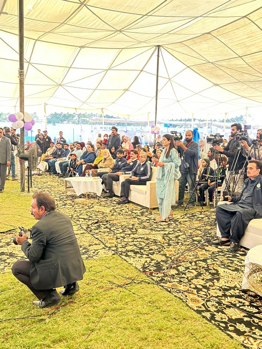 psfmansoor's tweet photo. Along with CM Sindh Syed Murad Ali Shah visited Clifton Park in connection with the International Day of Persons with Disabilities, also participated in an impressive talent show and an exhibition showcasing the creative abilities of special individuals. https://t.co/ubR0jnhgMC