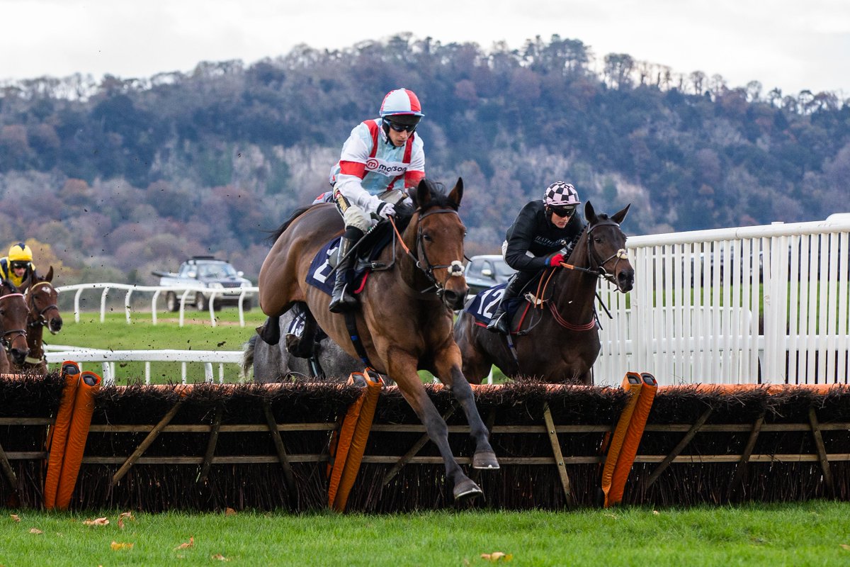 Chepstow Racecourse tweet media