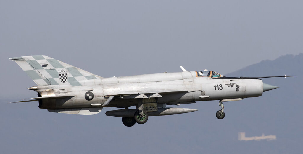 Hırvatistan aktif hizmetteki son Mig-21 leri emekli etmiş. Uçak ilk uçuşunu 1955 te yapmıştı. B-52 ile birlikte aktif hizmette en uzun kalan uçak.