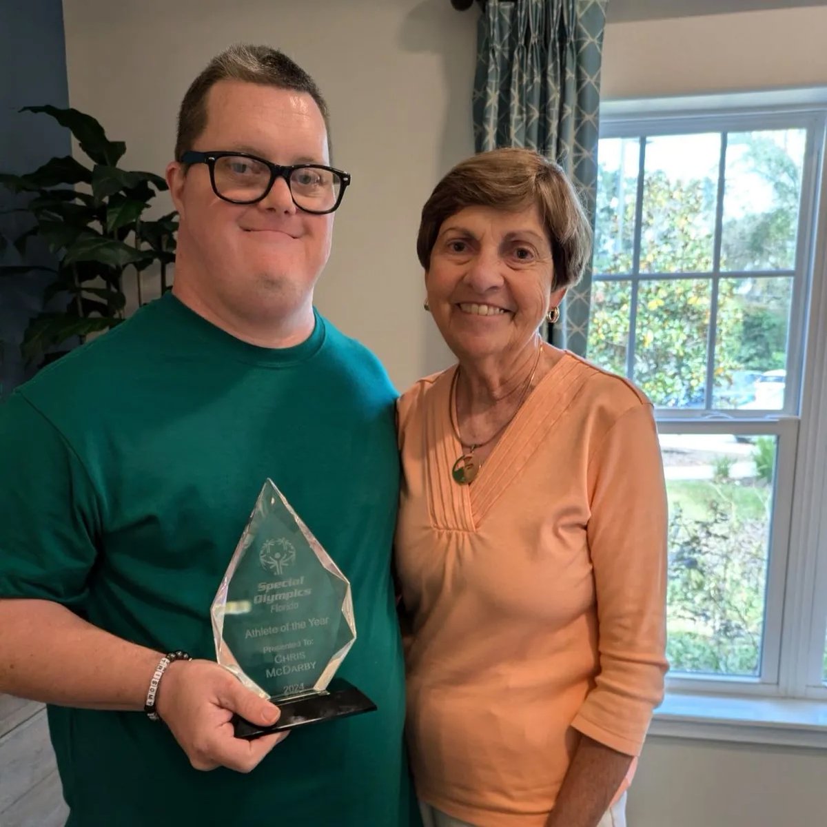 ospreyobserver.com/2024/12/brando…  Christopher McDarby has been competing in Special Olympics for almost 30 years....excelled in many sports, including bowling, track and field, golf, tennis, softball, soccer, bocce and swimming...named 2024 Special Olympics Florida Athlete of the Year