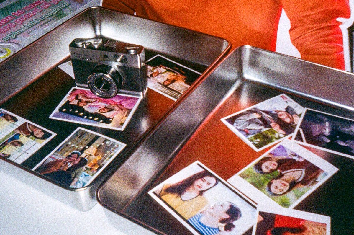 ZenYozora's tweet photo. Also took some film at the exibition
#WrittenInTheStarsTH
#GMMTVFandayinBKKxML
#MilkLove #มิ้ลค์เลิฟ https://t.co/mJK1zXLvqC