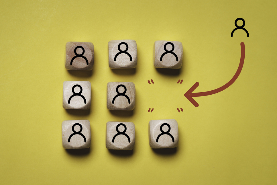 HRResolutions's tweet photo. Stressed about finding the right people for your team? We can turn your recruitment woes into a success story. Check out our 10-step recruiting process –> https://t.co/DlSxcROks3 

#DramaFreeHR #Recruiting https://t.co/6wKrcjQmnv