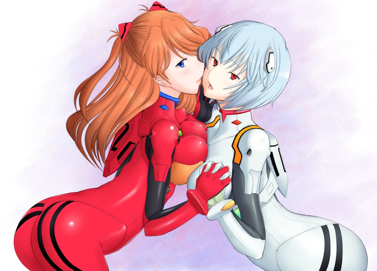 世話焼きおねえちゃんと甘えん坊な妹感のアスカとレイ 